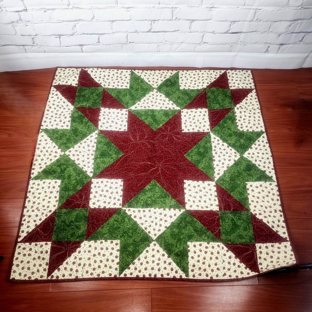 Carpenter Star Apple Lap Quilt 44"×45" Handcrafted